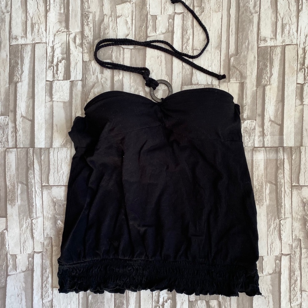 Lei tie halter top